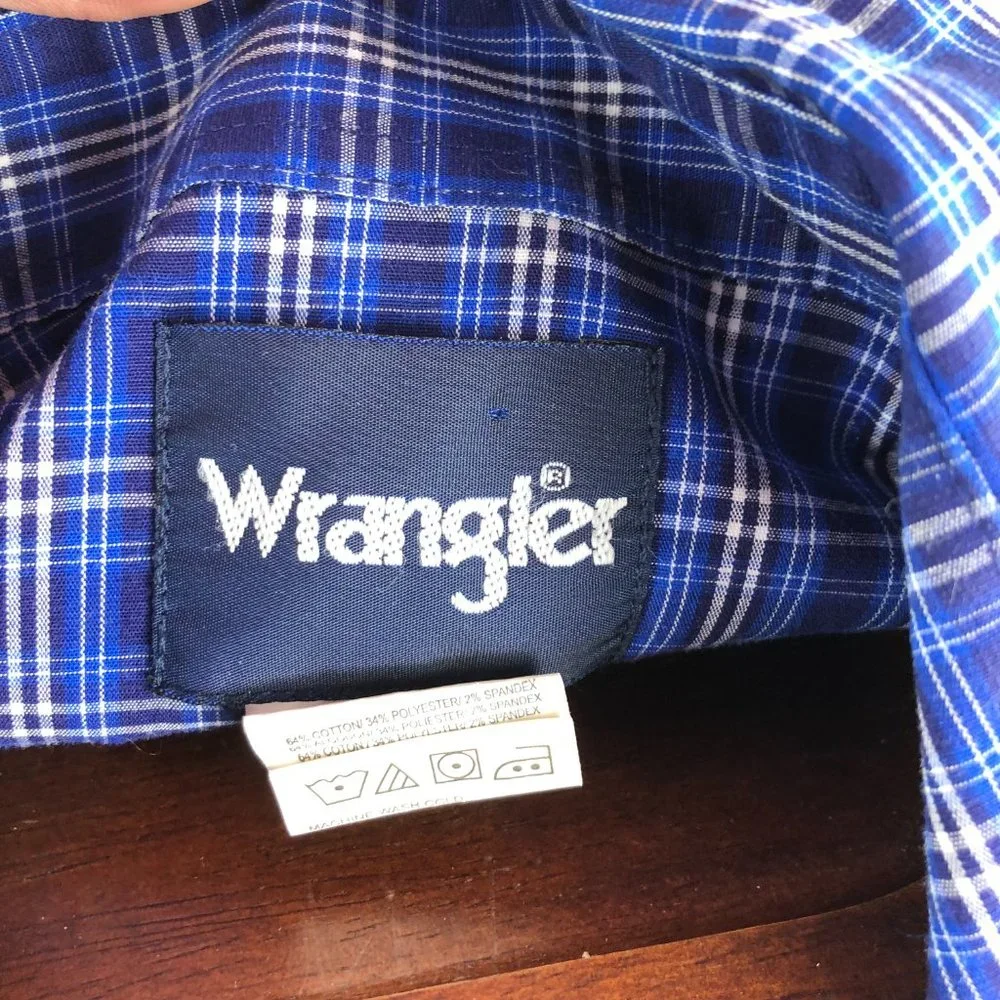 SOLD Men's wrangler pearl snap western shirt sz medium - Picture 4 of 5
